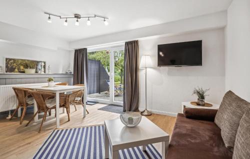 Suesel Apartment | Beautiful Apartment In Süsel With Wifi