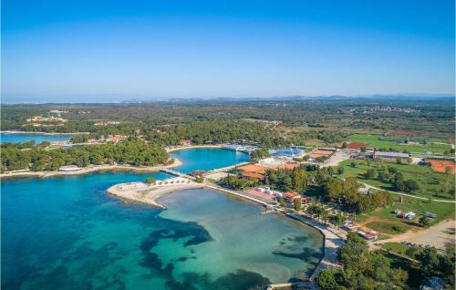 Lovrecica Apartment | Beautiful Apartment In Umag With Wifi