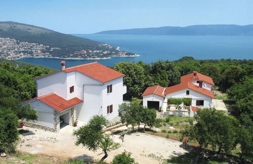 Gondolici House | Beautiful apartment in villa for 10 people with WIFI, TV, terrace, pets allowed and parking