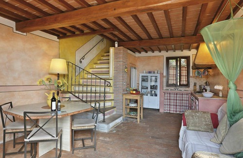 Buti Villa | Beautiful apartment in villa for 4 people with pool, WIFI, TV, patio, pets allowed and parking