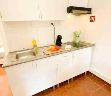 Carcavelos Apartment | Beautiful Apartment near Carcavelos Beach