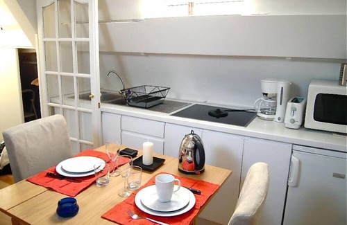 Les Iles Apartment | Beautiful Apartment on the Ile Saint-Louis