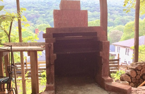 St. Elmo Improvement League Apartment | Beautiful Apartment for Your Vacation Stay in Chattanooga at"Mountain View"