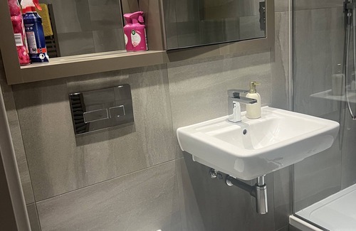 Liverpool City Centre Apartment | Beautiful Apartment With Excellent Water View