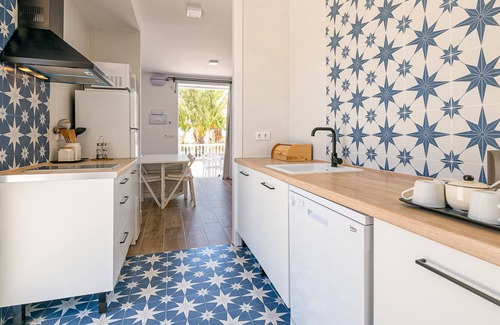 Brena y Marismas de Barbate Natural Park Apartment | Beautiful apartment with outdoor pool, located very close to beautiful nature and only 3 km from the