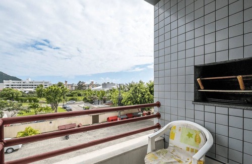 Ingleses Centro Apartment | Beautiful apt 600m From Ingleses Beach Cnu202