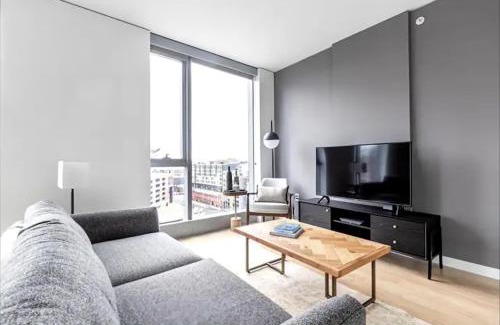 Downtown Seattle Apartment | Beautiful Apt AC Downtown Pike TMobile