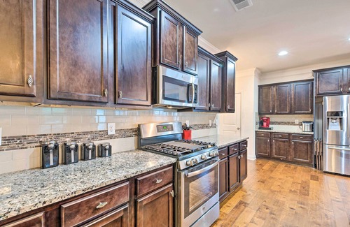 Atlanta House | Beautiful Atlanta Home < 14 Mi to Downtown!