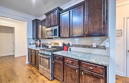 Atlanta House | Beautiful Atlanta Home < 14 Mi to Downtown!