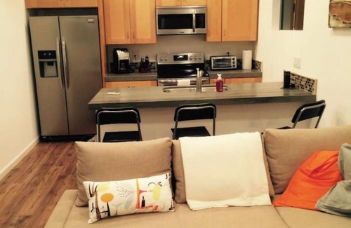 Point Loma Heights House | Beautiful Back House in Ocean Beach