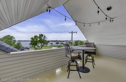 Belmar House | Beautiful Bayfront large Beach Home minutes from the beach