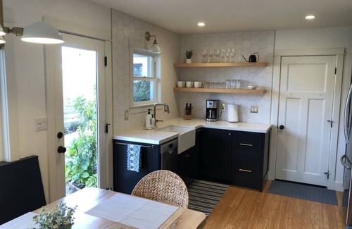 Baywood Park House | Beautiful Bayside Retreat