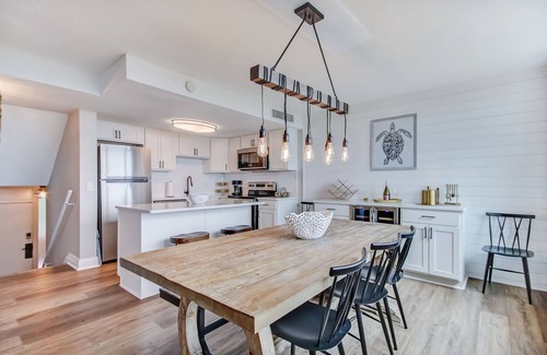 Fernandina Beach Condo | Beautiful Beachfront Condo - Access to Amelia Island Golf & Beach Club
