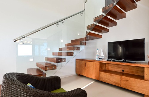 San Benito House | Beautiful beachfront reatreat, Villa Kay Polok