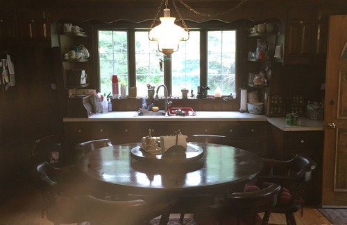 Sandisfield House | Beautiful Berkshire classic home nestled in a quiet peaceful area