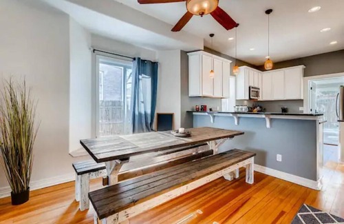 Berkeley House | Beautiful, BIG, Bungalow! Near DT! All the Extras!