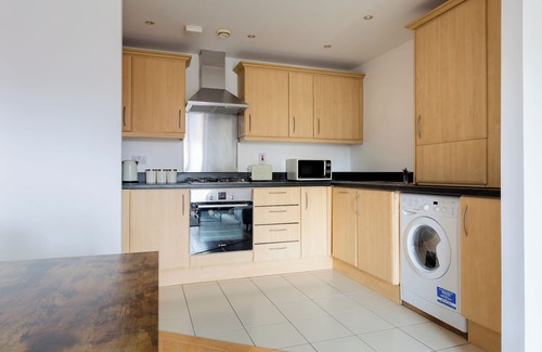 Bow Apartment | Beautiful Bow Apartment