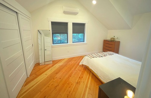 Green Lake Cottage | Beautiful brand new Craftsman Cottage in the heart of Green Lake!