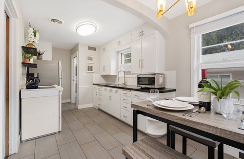 University North House | Beautiful Bungalow Next to Csu - Free Cruiser Bikes
