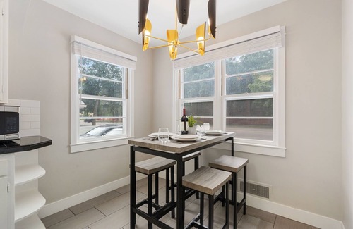 University North House | Beautiful Bungalow Next to Csu - Free Cruiser Bikes
