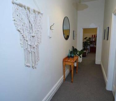 Norwood Apartment | Beautiful Cottage in cosmopolitan Norwood