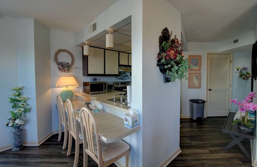 McCutcheon Field Condo | Beautiful condo with personal balcony in our oceanfront complex .