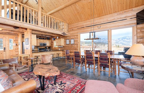 Gallatin Gateway House | Beautiful cabin on Gallatin River in Big Sky, MT! Near Big Sky & Yellowstone!