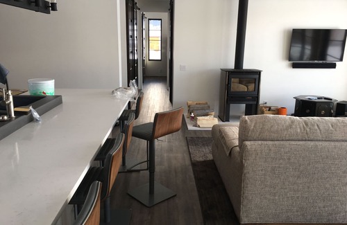 Stanley House | Beautiful Cabin with a view of the Sawtooth Mountains
