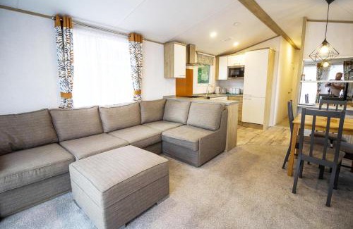 Corton Other | Beautiful Caravan With Decking At Azure Seas In Suffolk, Sleeps 6 Ref 32004Az