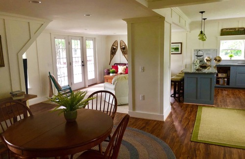Bristol House | Beautiful carriage house on Newfound - Perfect Lake Getaway!