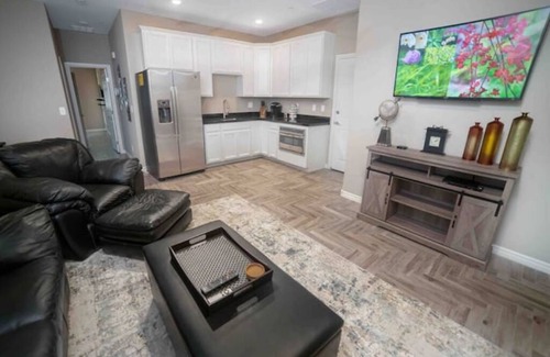 Paradise Hills Apartment | Beautiful Casita Chateau