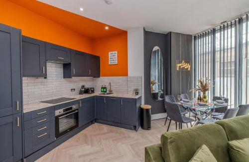 Montpelier Apartment | Beautiful Central Pad I Three Bedrooms I 2 Bathroom I Next to Brighton Beach I SLP 10