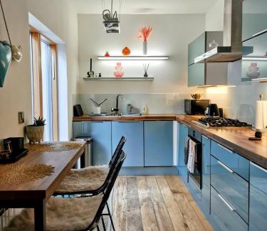 Brighton City Centre House | Beautiful central townhouse w/parking for 2 cars