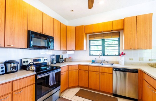 Rosendal Condo | Beautiful Centrally Located 2 Bedroom 2 Bath w/Pool and Amazing Views of the BVI