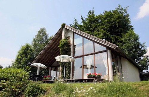 Chodes Ski Chalet | Beautiful Chalet Near the Forest in Malmedy