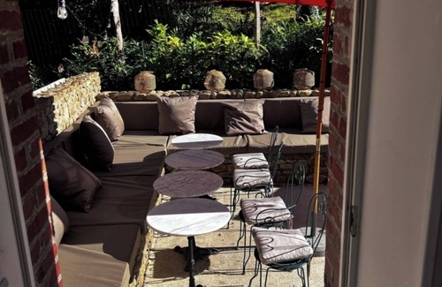 Jullouville Villa | Beautiful character villa 300 metres from the beach