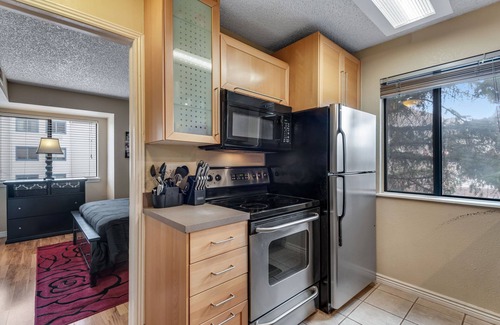 Greenwood Village Condo | Beautiful, clean, & quiet condo located in DTC!