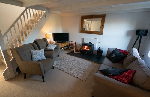 Pendeen Cottage | Beautiful, comfortable, pet friendly cottage - Sleeps 4/5. Great reviews.