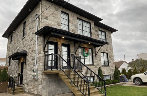 Brossard Apartment | Beautiful condo