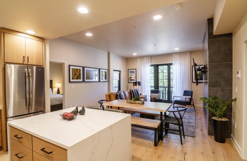 Tamarack Resort Condo | Beautiful Condo|Gas Fireplace|Mountain Views|Patio