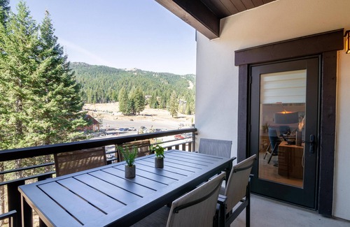 Tamarack Resort Condo | Beautiful Condo|Gas Fireplace|Mountain Views|Patio