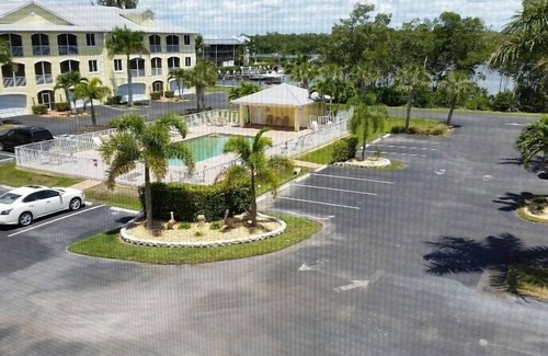 Everglades City Condo | Beautiful Condo in Paradise located in the heart of the Everglades.