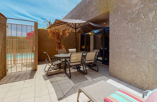Baristo Condo | Beautiful Condo w/shared pools, less than a mile to downtown