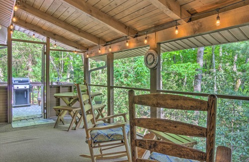 Brevard House | Beautiful Connestee Falls Home w/Porch in Brevard