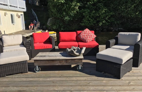 Bala Cottage | Beautiful Cottage on Lake Muskoka w/Hot Tub