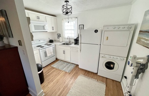 Augusta Cottage | Beautiful Cottage Close to Augusta University and Medical Complex