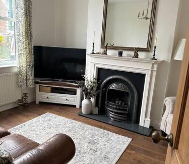 Guisborough House | Beautiful Cottage near Guisborough Woods