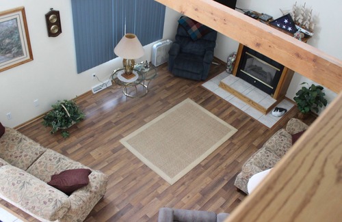 Butte Des Morts Cottage | Beautiful Cottage on Lake Winneconne!!