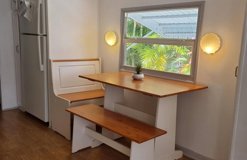 Nettles Island Cottage | Beautiful Cottage On Nettle Island