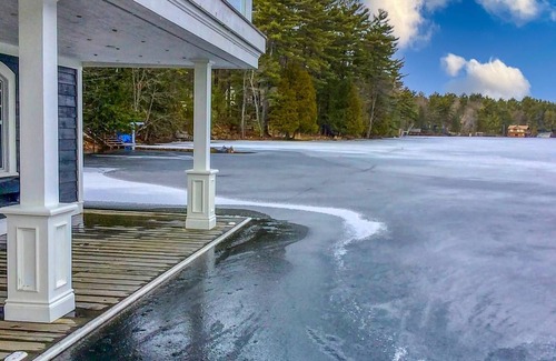 Muskoka Lakes Cottage | Beautiful Cottage - Walker's Point Lake Muskoka! All Day Sun! AC!